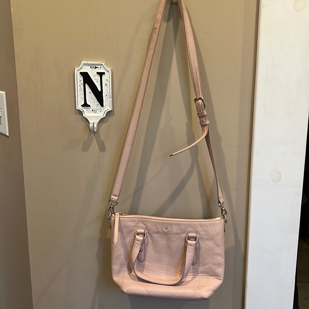 Kate spade pink pebble leather purse